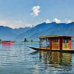 Read more about the article Top 10 Places For Pre Wedding Shoot In Kashmir